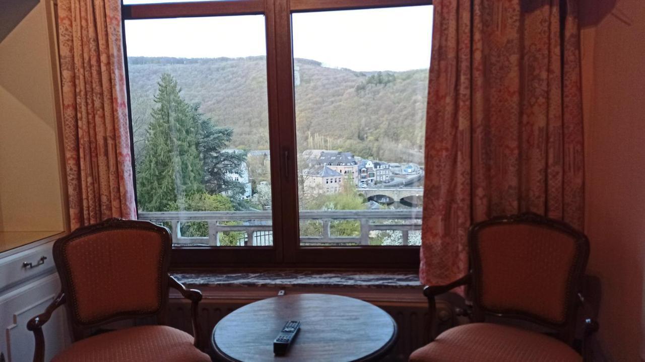 Hotel Le Chalet La-Roche-en-Ardenne Eksteriør billede